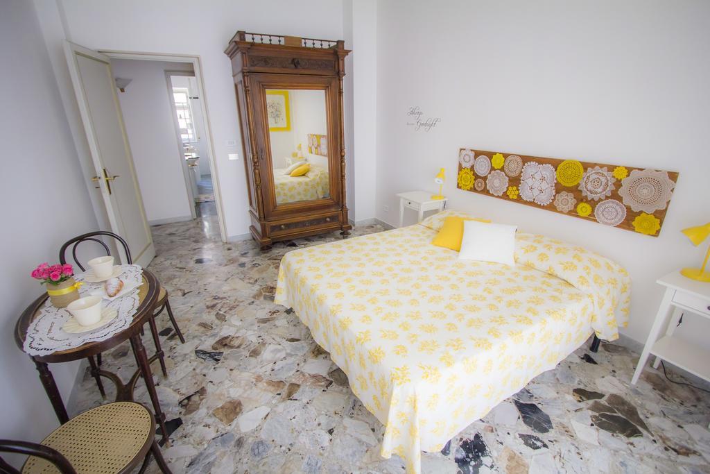 Bari Grand Central Apartment Eksteriør billede